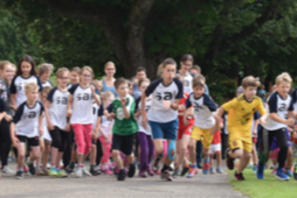 Wetzikon – Sponsorenlauf und Ehemaligentreffen