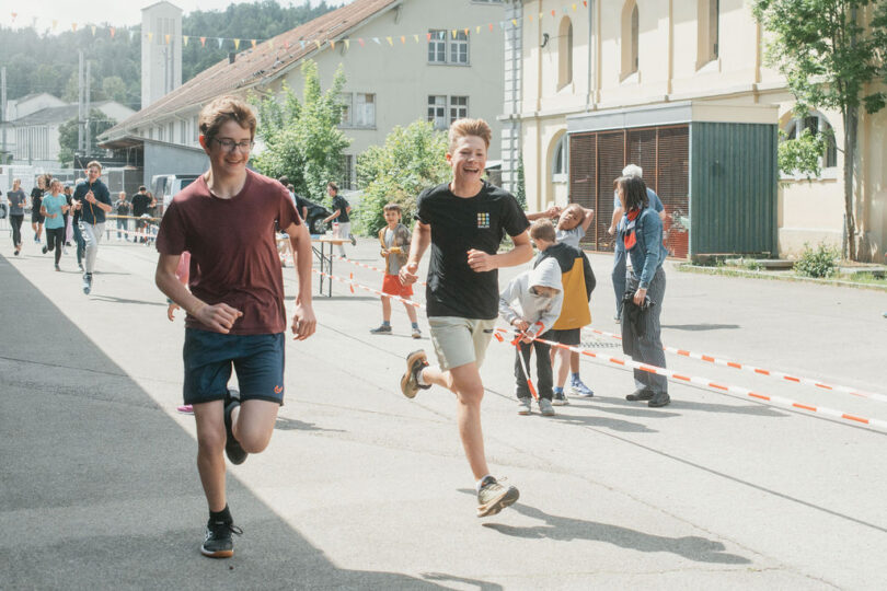 oder doch wie gewohnt mit den Joggingschuhen?